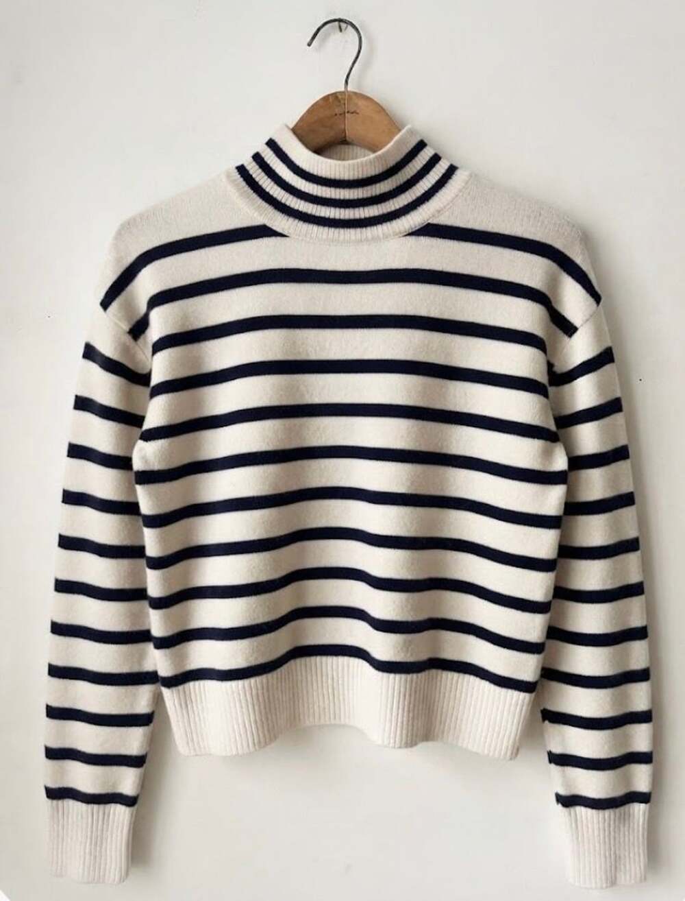 100% Cashmere Striped Mock Turtleneck Sweater by Halston SM

In very good condit